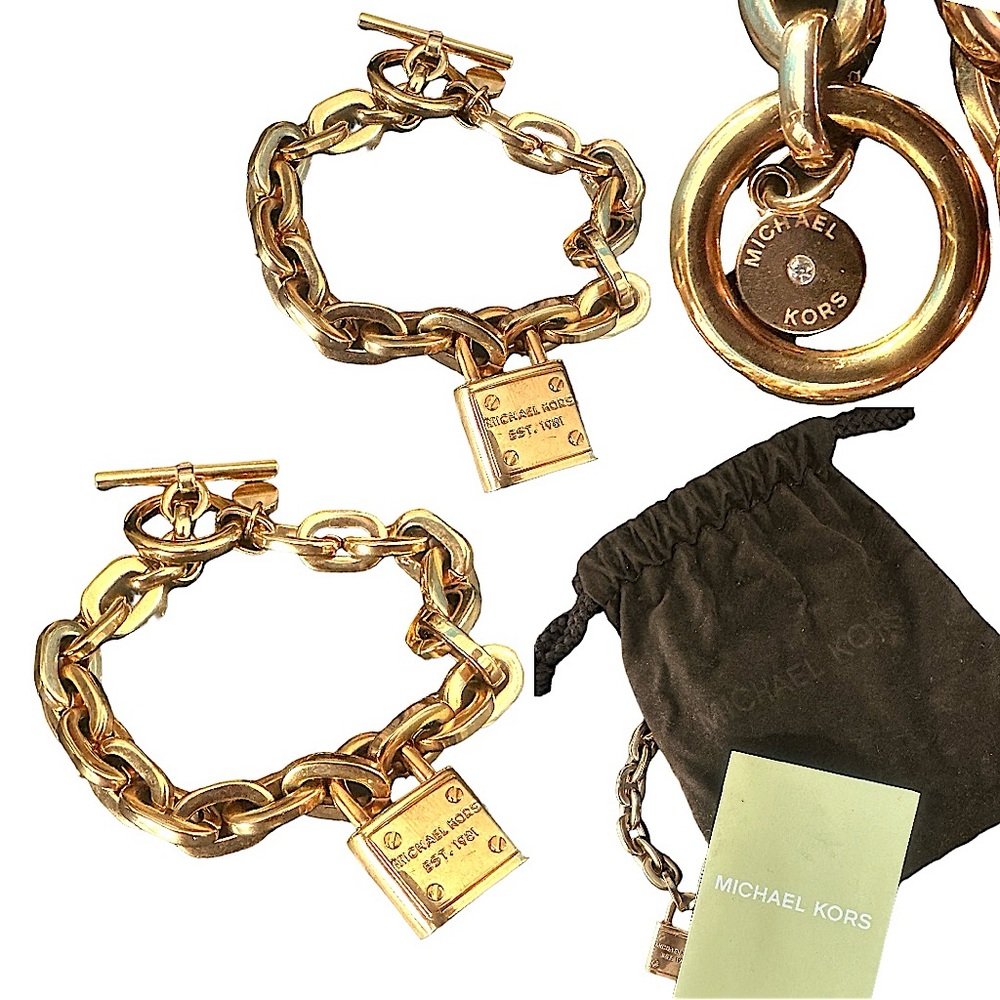 Michael Kors rose gold padlock toggle bracelet dustbag book incl